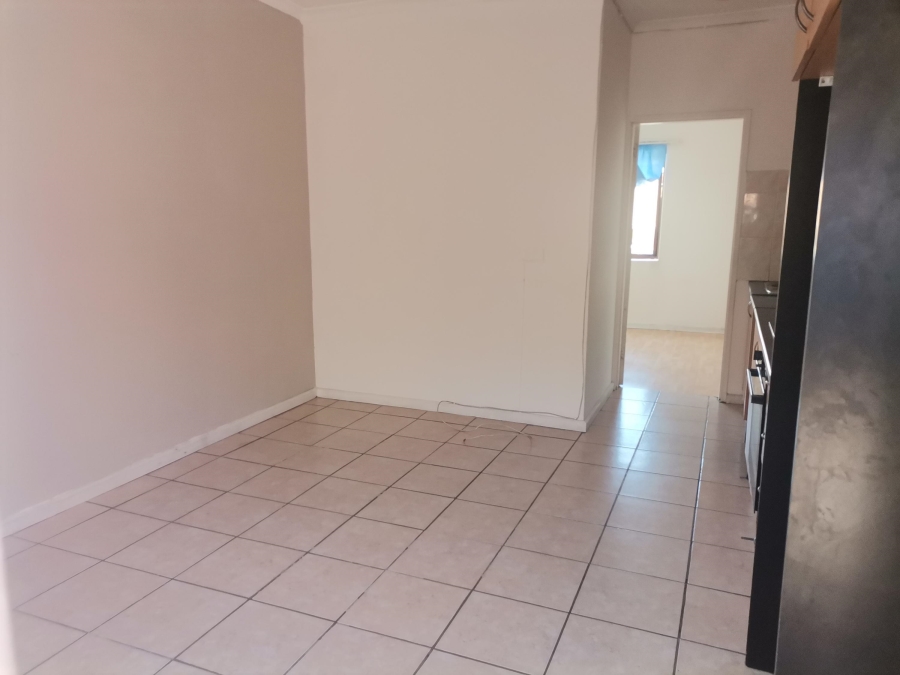 To Let 1 Bedroom Property for Rent in Brackenfell Central Western Cape